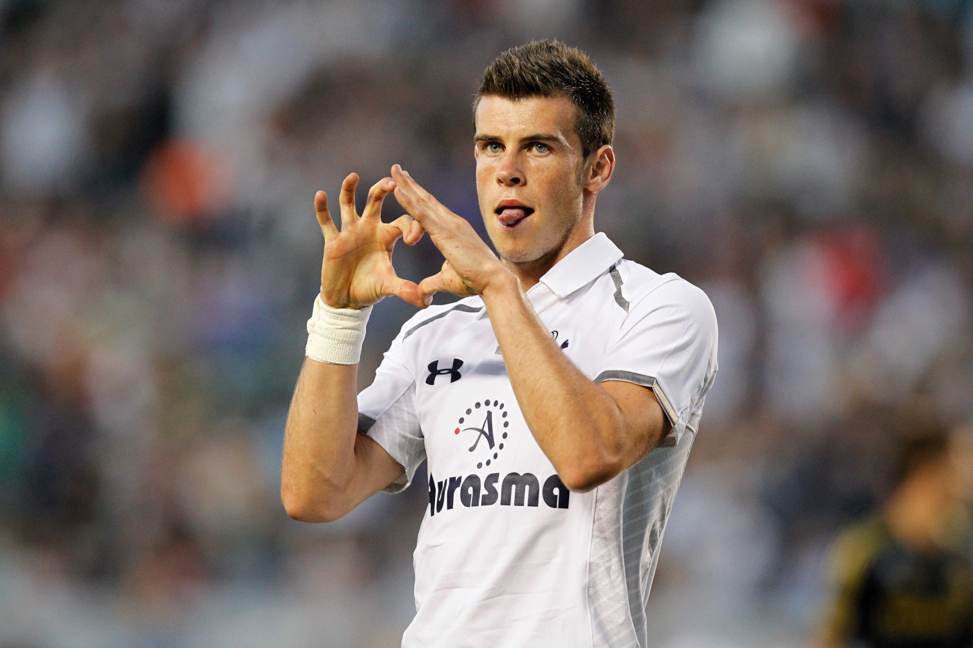 Download Tottenham Hotspur F.C. Soccer Welsh Gareth Bale Sports HD Wallpaper