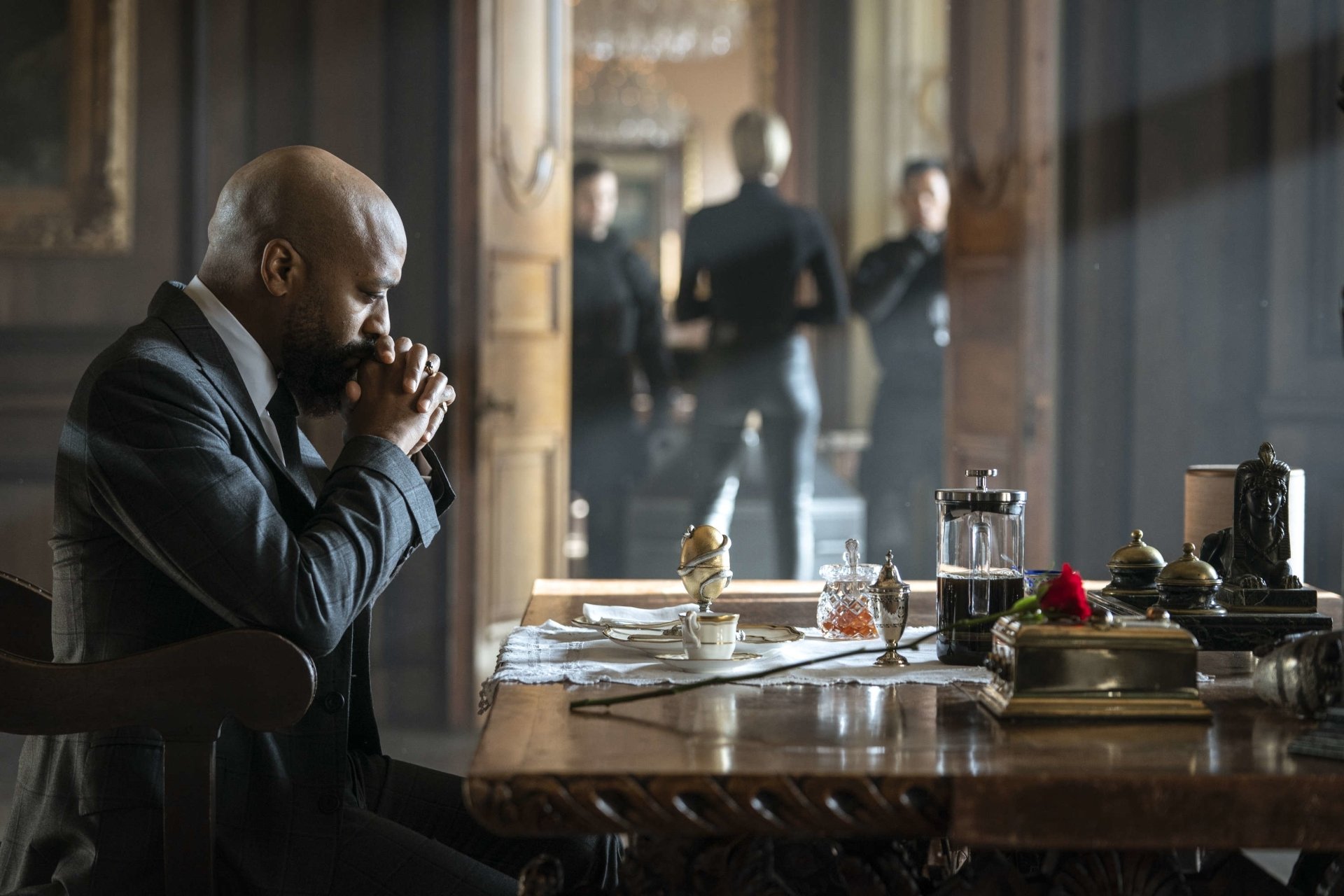 Download Chiwetel Ejiofor Movie Infinite HD Wallpaper