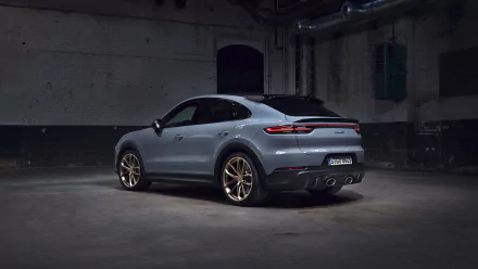  2022 Porsche Cayenne Turbo GT
