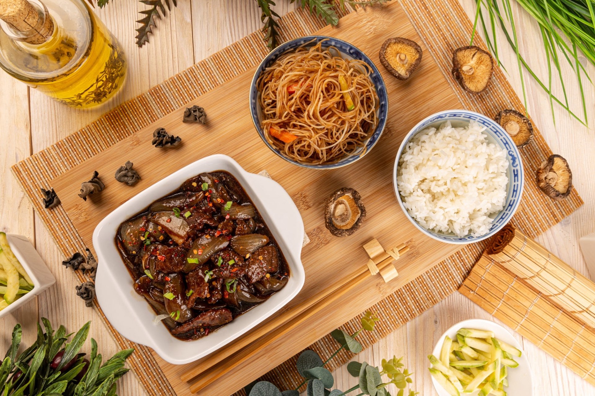 Download Still Life Meal Noodles Food Asian HD Wallpaper