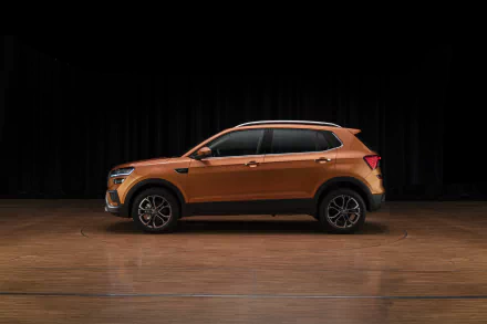 SUV vehicle Skoda Kushaq HD Desktop Wallpaper | Background Image