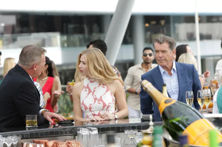 Pierce Brosnan Hermione Corfield movie The Misfits HD Desktop Wallpaper | Background Image