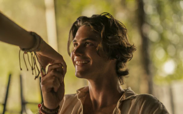 Chase Stokes TV Show Outer Banks HD Desktop Wallpaper | Background Image