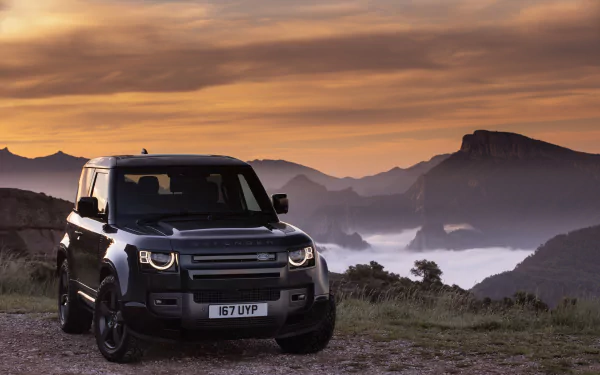  Land Rover Defender 90 V8 "Carpathian Edition"