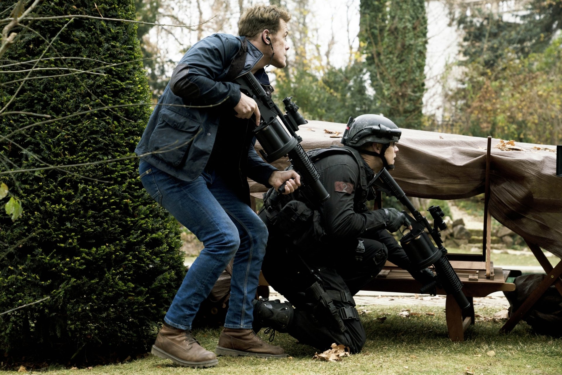 Download Sam Heughan Movie SAS: Red Notice HD Wallpaper