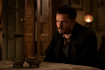 Rycroft Philostrate Orlando Bloom TV Show Carnival Row HD Desktop Wallpaper | Background Image