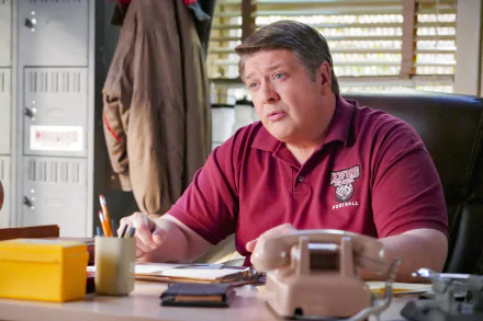 George Cooper Lance Barber TV Show Young Sheldon HD Desktop Wallpaper | Background Image