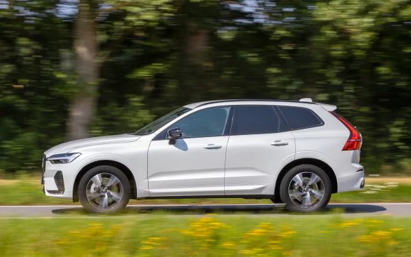 SUV Volvo XC60 B5 R-Design vehicle Volvo XC60 HD Desktop Wallpaper | Background Image