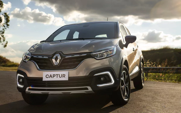 SUV vehicle Renault Captur HD Desktop Wallpaper | Background Image