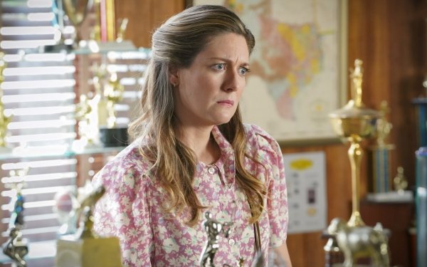 TV Show Young Sheldon Zoe Perry Mary Cooper HD Wallpaper | Background Image