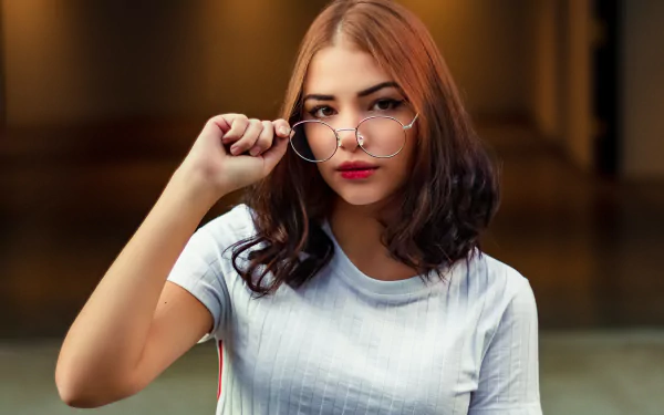 glasses woman model HD Desktop Wallpaper | Background Image