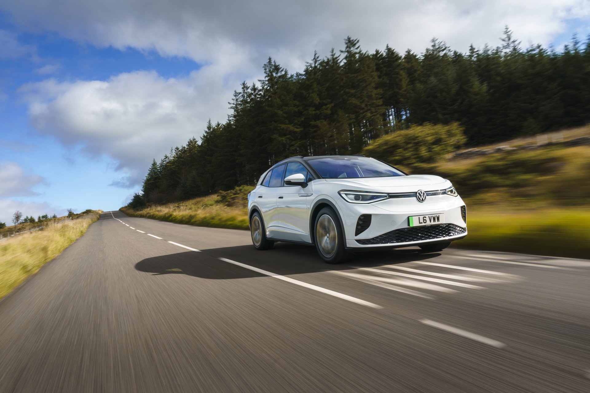 Download Electric Car Volkswagen ID.4 GTX Vehicle Volkswagen ID.4 4k Ultra HD Wallpaper