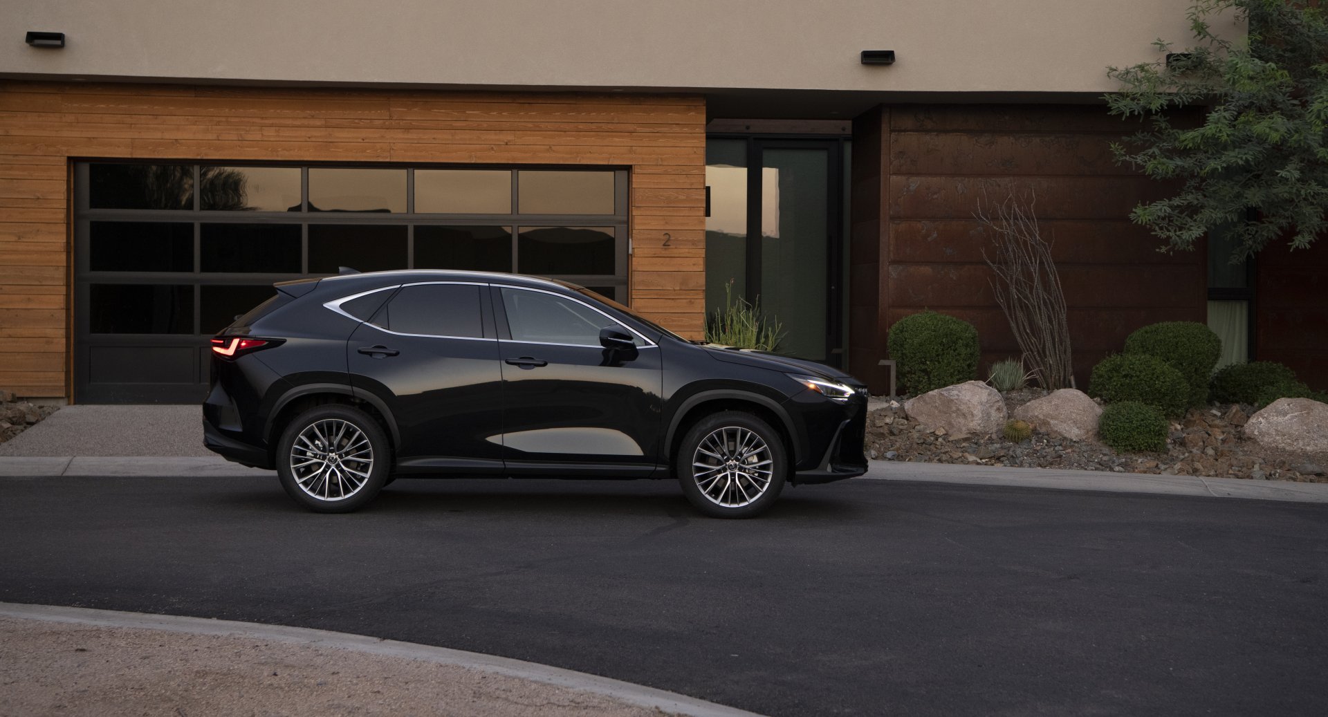 Download Lexus NX 350 AWD Vehicle Lexus NX 350 4k Ultra HD Wallpaper