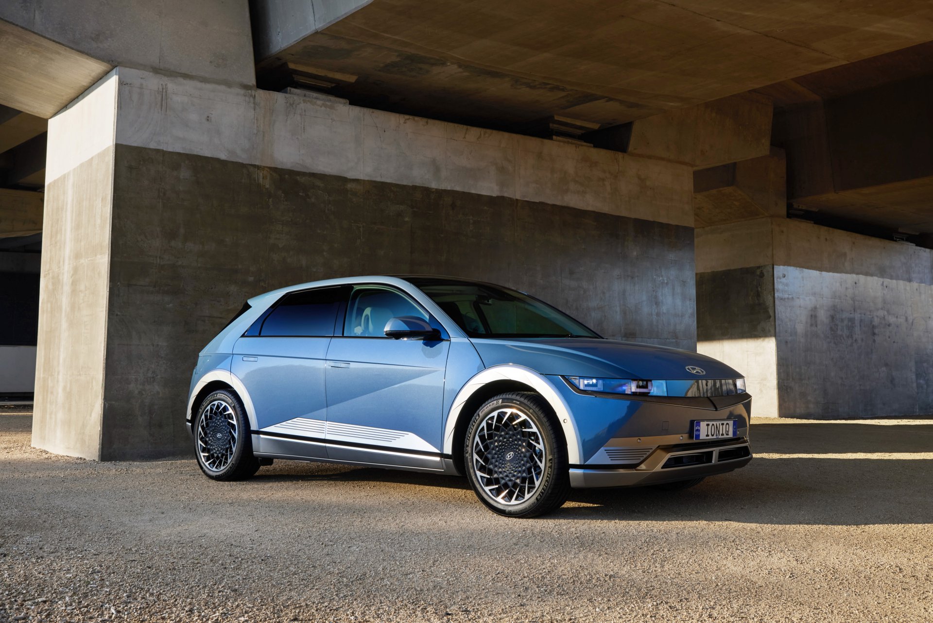 Download SUV Vehicle Hyundai IONIQ 5 4k Ultra HD Wallpaper