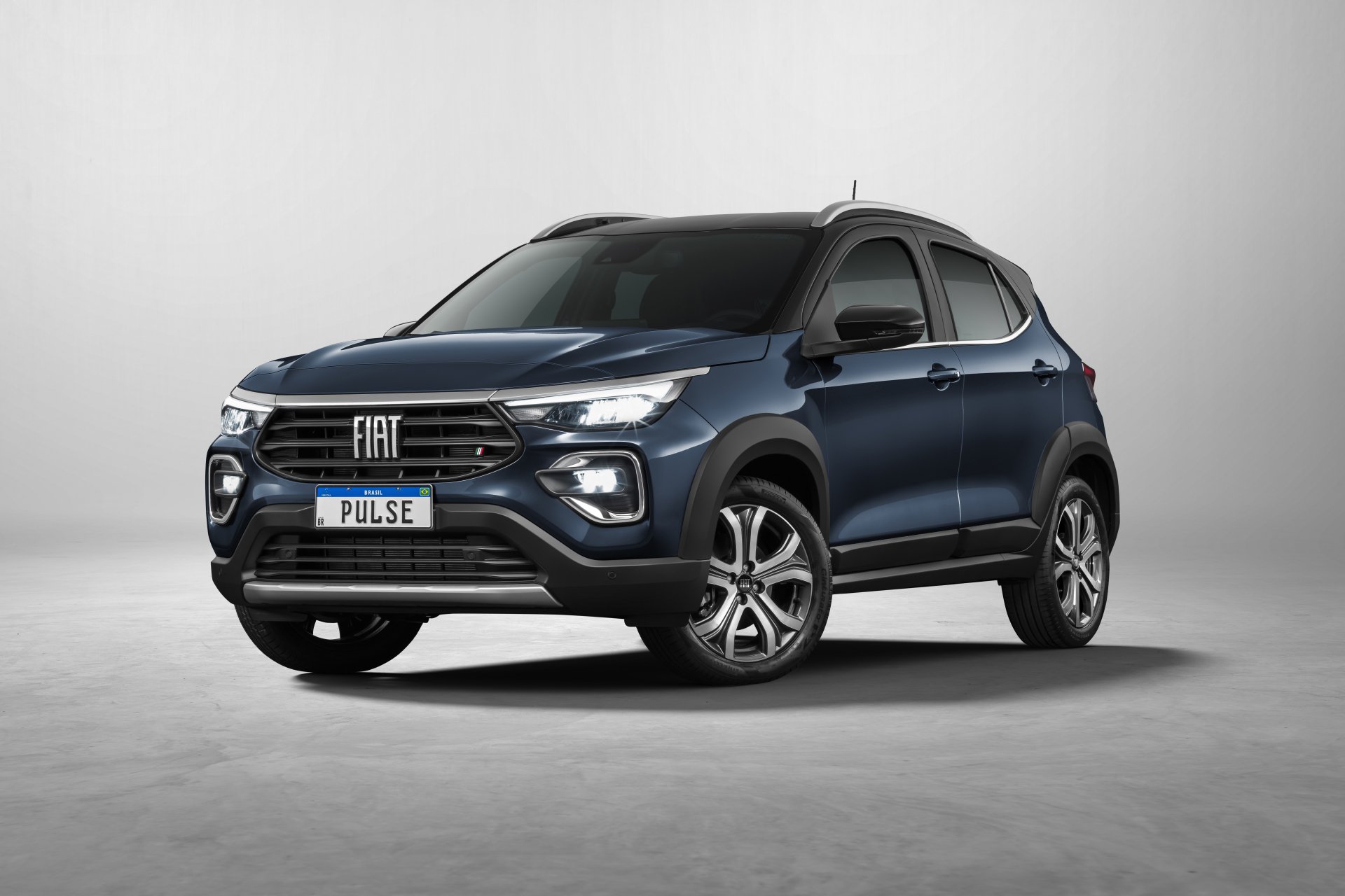 Download SUV Vehicle Fiat Pulse Impetus Turbo 200 8k Ultra HD Wallpaper