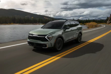 SUV vehicle Kia Sportage X-Pro HD Desktop Wallpaper | Background Image