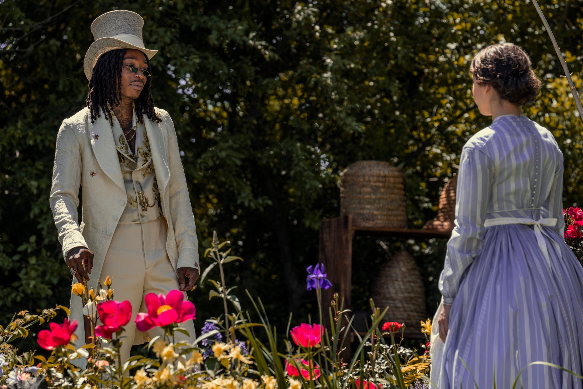 Download Hailee Steinfeld Wiz Khalifa TV Show Dickinson 4k Ultra HD Wallpaper