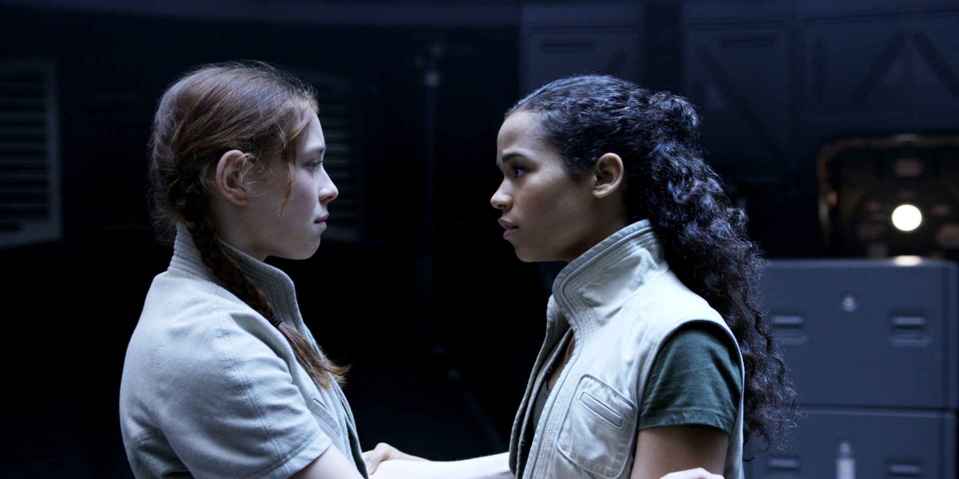 Download Taylor Russell Mina Sundwall Penny Robinson Judy Robinson TV Show Lost In Space HD Wallpaper