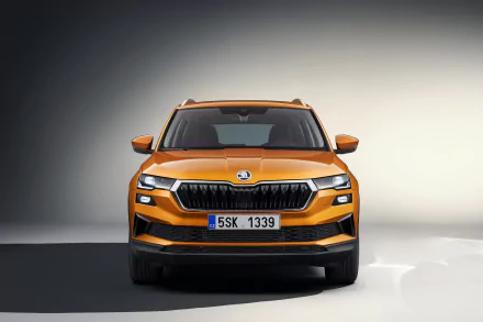 SUV vehicle Skoda Karoq 4×4 HD Desktop Wallpaper | Background Image