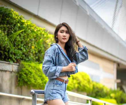 brunette shorts woman asian HD Desktop Wallpaper | Background Image