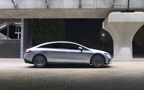 Mercedes-Benz EQS 450 AMG Line vehicle Mercedes-Benz EQS HD Desktop Wallpaper | Background Image