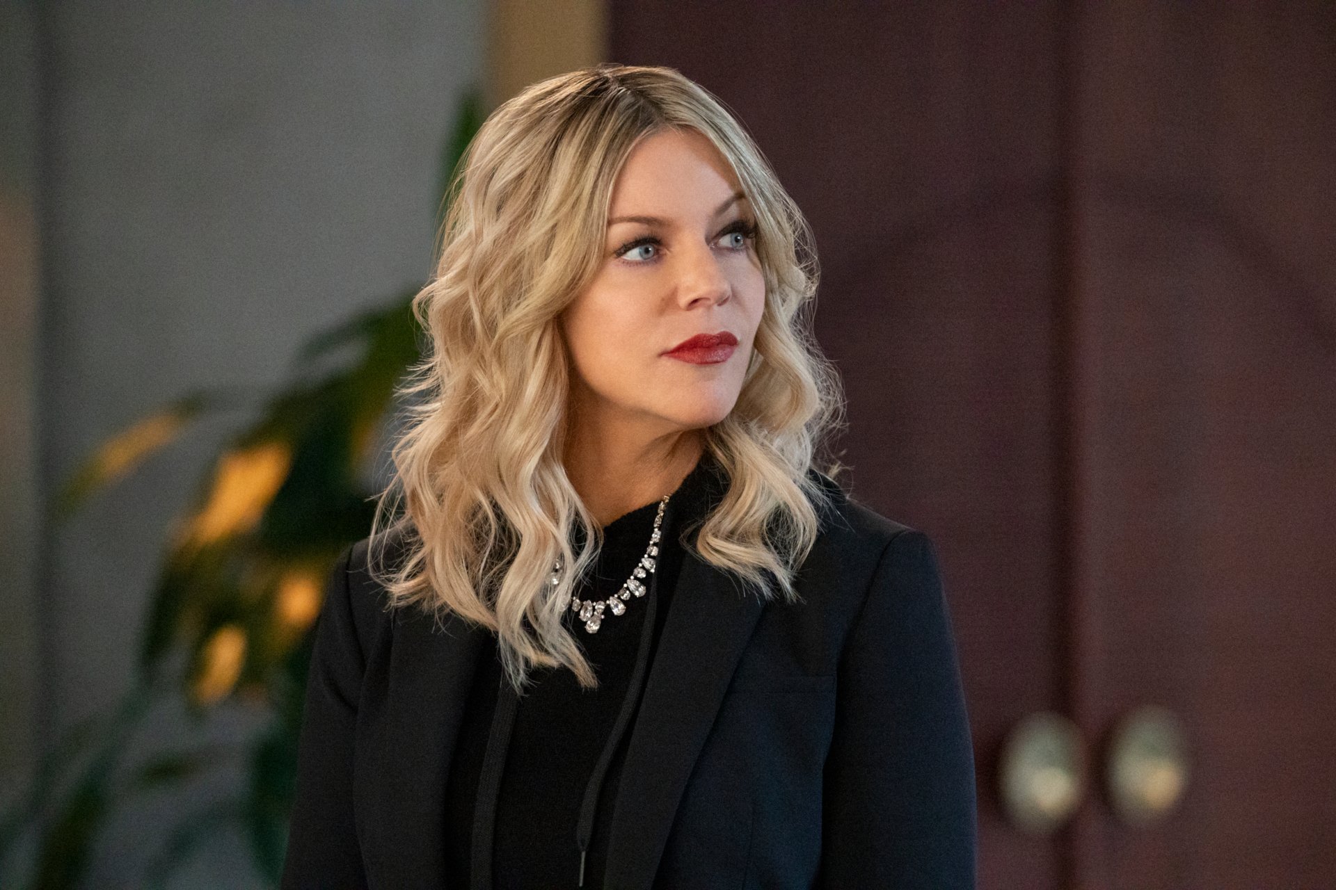 Download Kelly King Jessica St. Clair TV Show Space Force HD Wallpaper