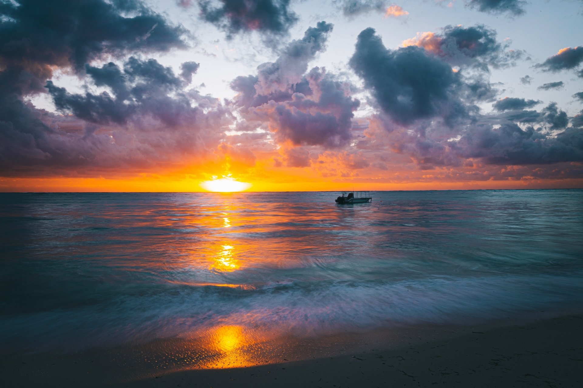 Download Horizon Nature Sunrise 4k Ultra HD Wallpaper by Nicolas Jehly ...