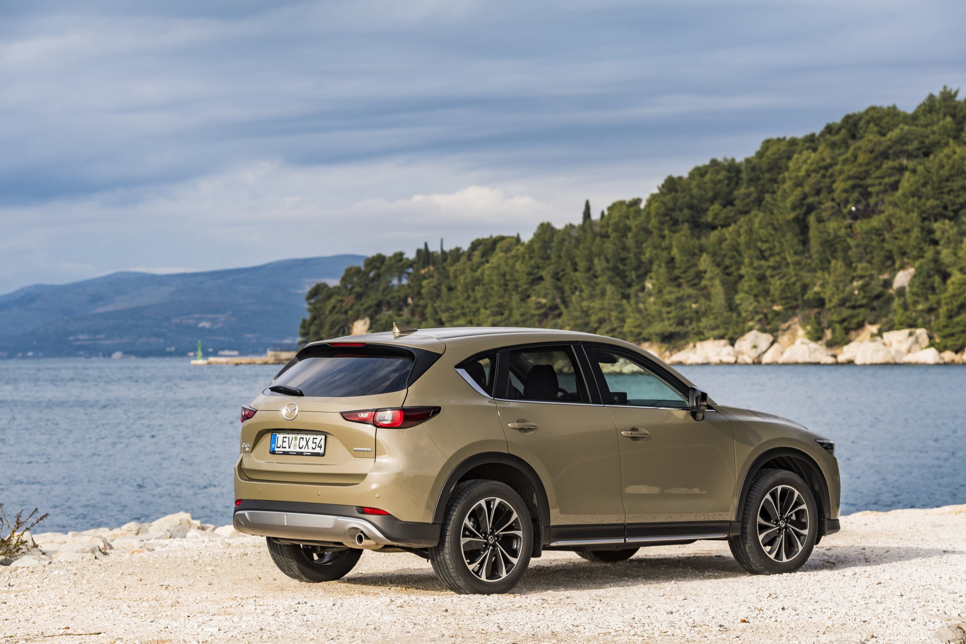 Download SUV Vehicle Mazda CX-5 Skyactiv-D 4k Ultra HD Wallpaper