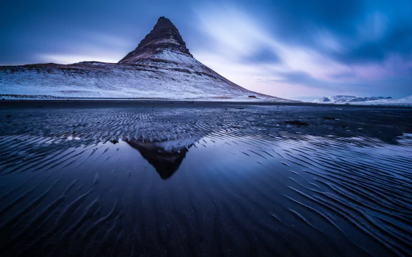  Kirkjufell, Iceland by Modes Rodríguez
