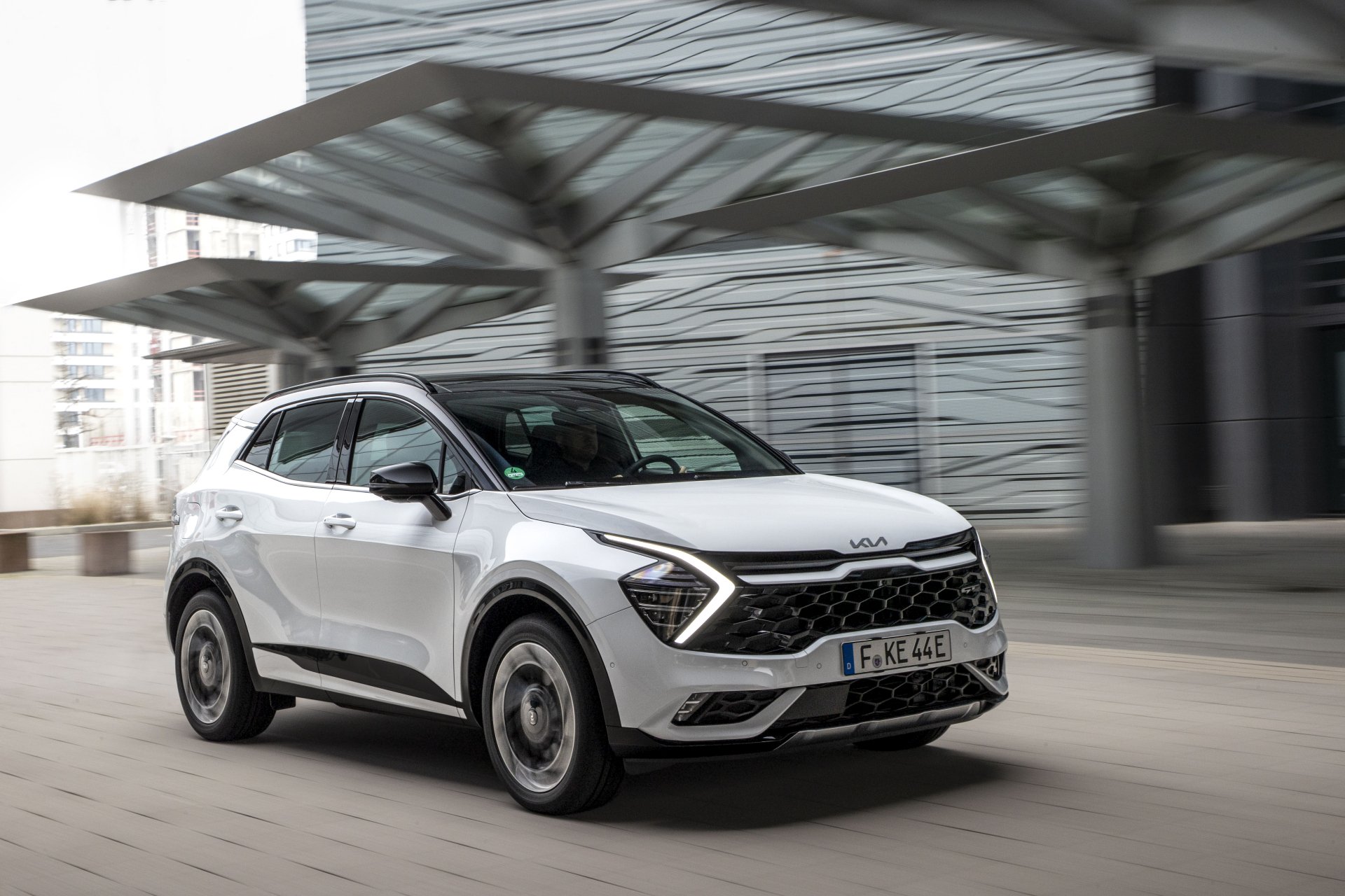 Download SUV Kia Sportage GT-Line PHEV Vehicle Kia Sportage GT-Line 4k Ultra HD Wallpaper