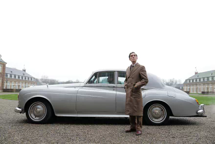 Jack Farthing movie Spencer HD Desktop Wallpaper | Background Image