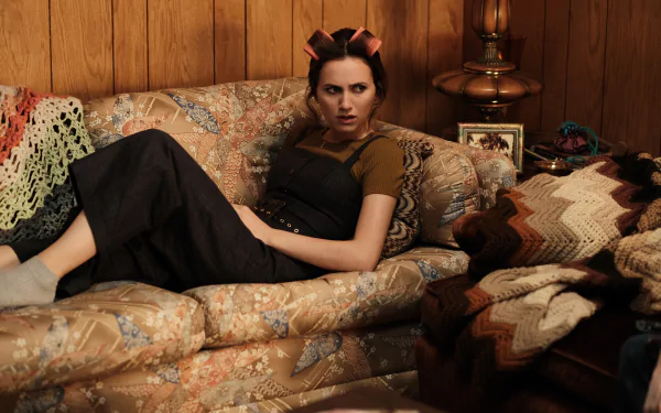 Maude Apatow Lexi Howard TV Show Euphoria HD Desktop Wallpaper | Background Image