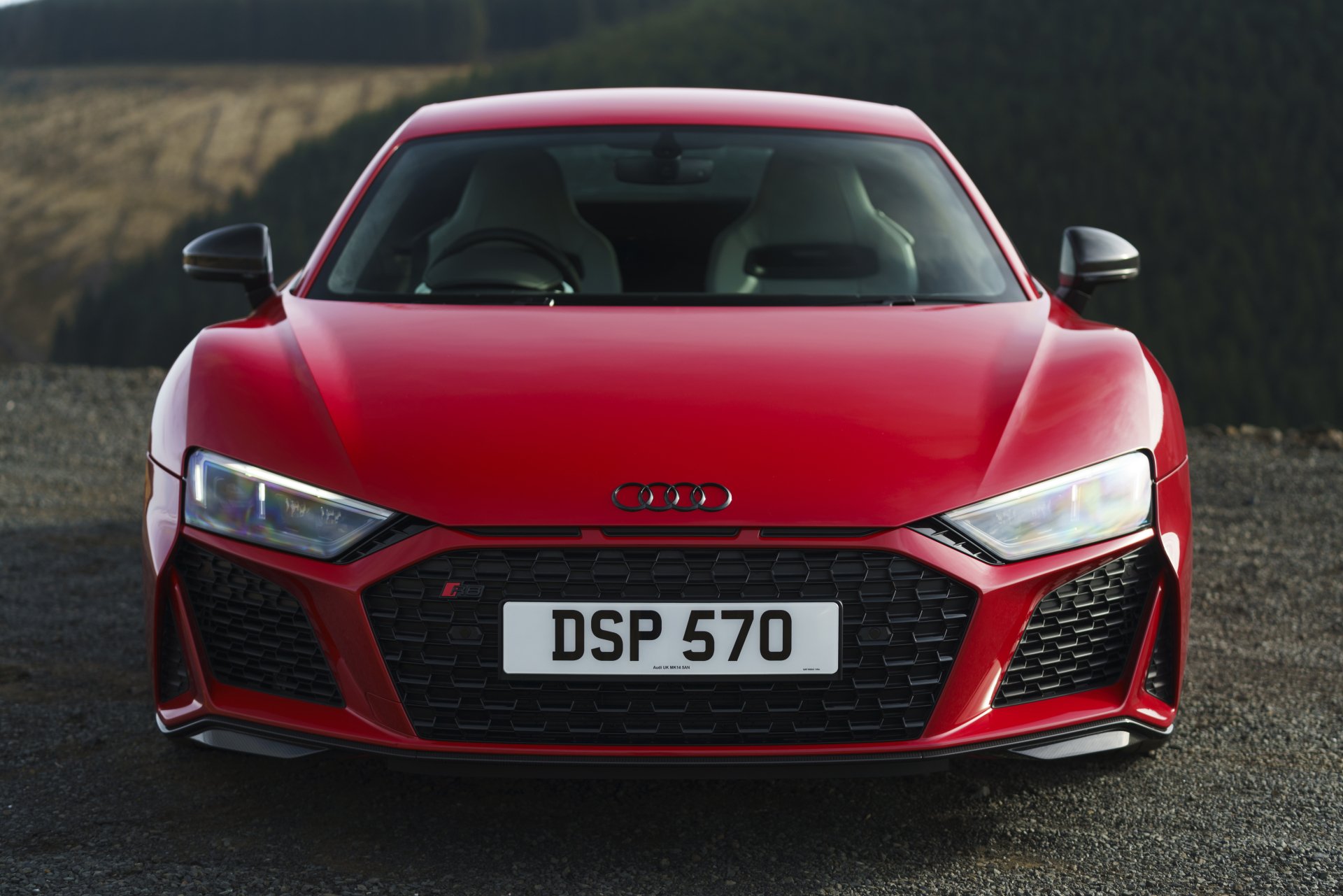 Download Vehicle Audi R8 V10 4k Ultra HD Wallpaper