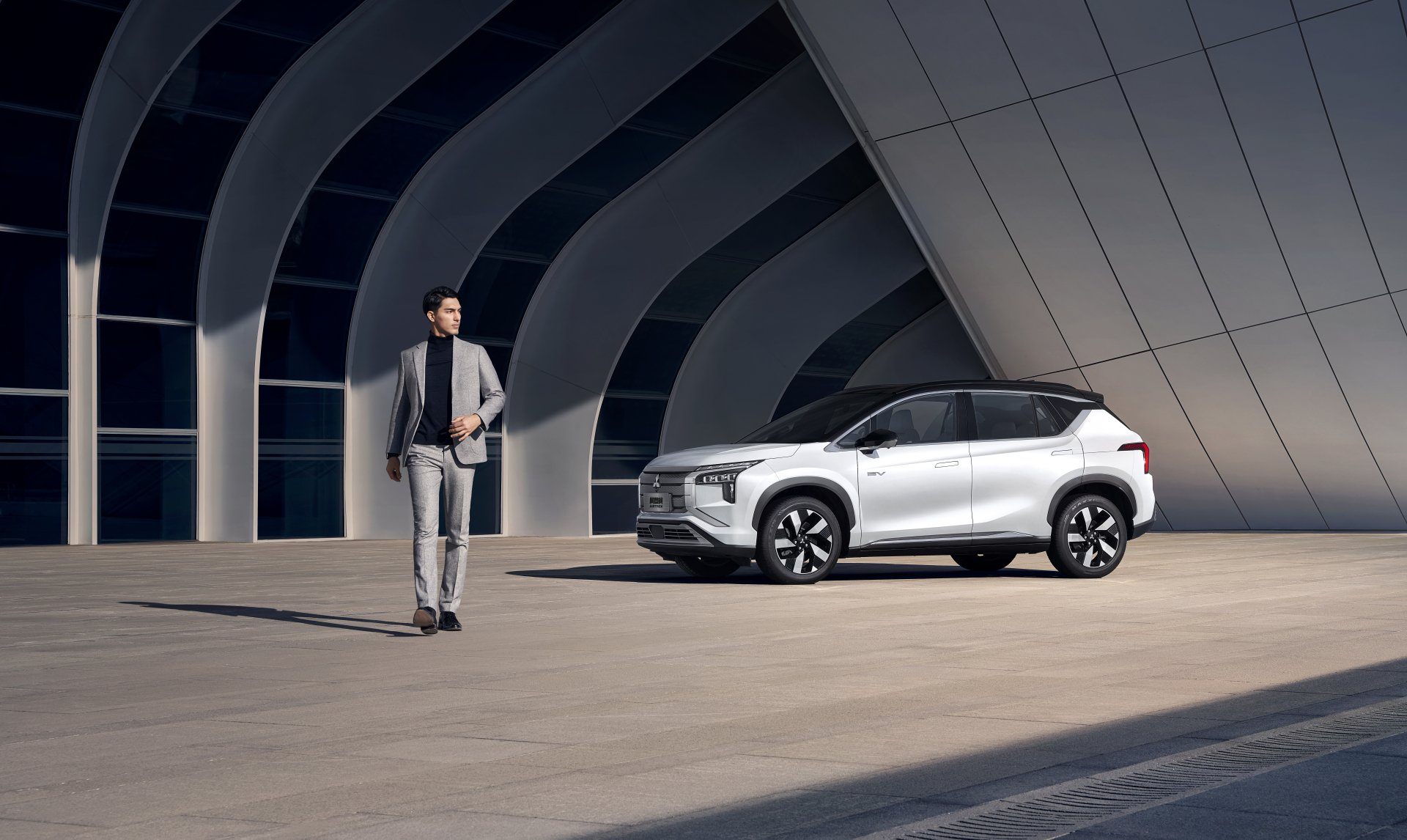 Download Vehicle Mitsubishi Airtrek 8k Ultra HD Wallpaper