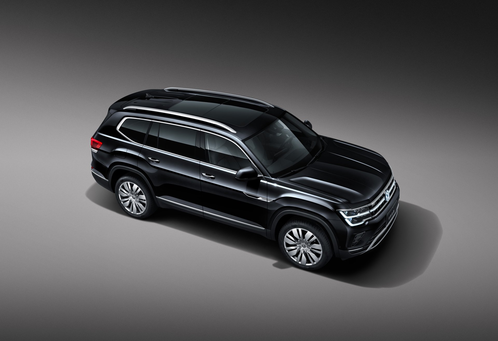 Download Vehicle Volkswagen Teramont 530 HD Wallpaper