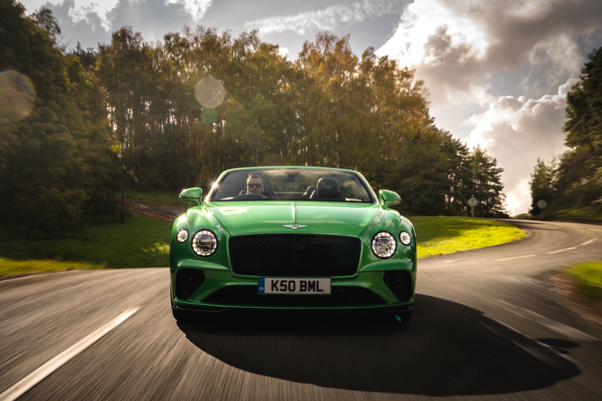 Download Vehicle Bentley Continental GT V8 Convertible 4k Ultra HD Wallpaper