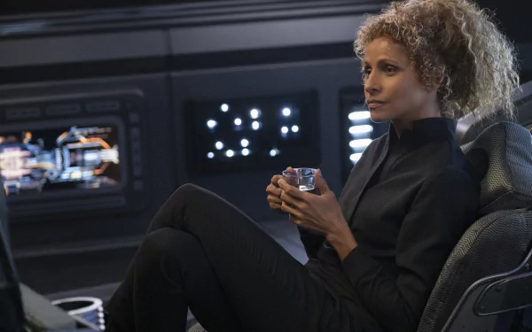 Rafaella (Star Trek) Michelle Hurd TV Show Star Trek: Picard HD Desktop Wallpaper | Background Image