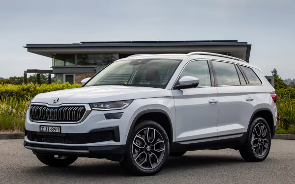 Skoda Kodiaq 4x4 vehicle Skoda Kodiaq HD Desktop Wallpaper | Background Image