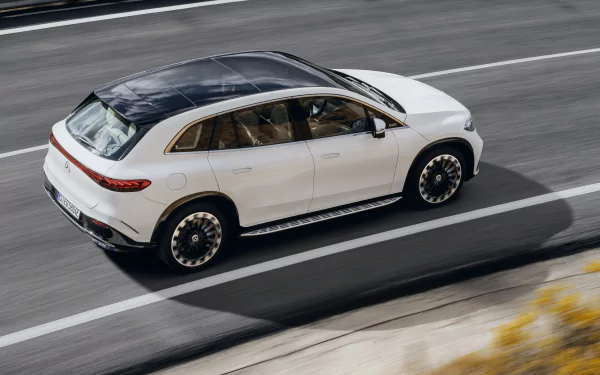 vehicle Mercedes-Benz EQS 450+ HD Desktop Wallpaper | Background Image