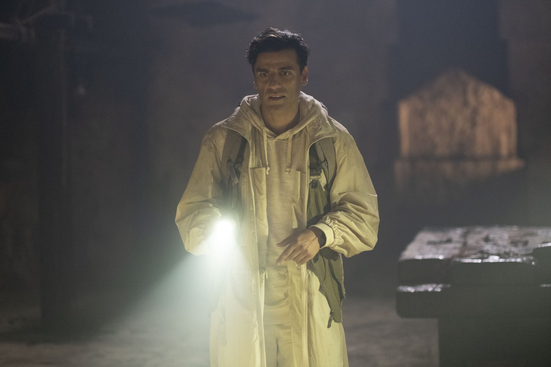 Download Marc Spector Oscar Isaac TV Show Moon Knight HD Wallpaper