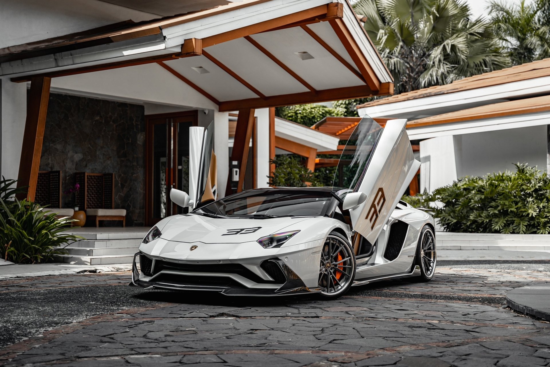 Download Vehicle Lamborghini Aventador S HD Wallpaper
