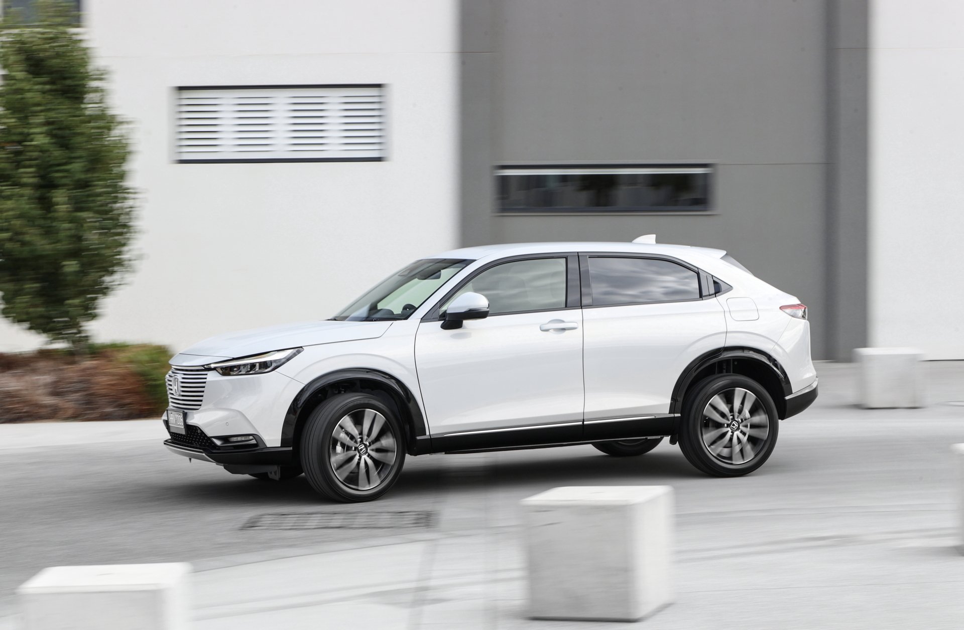 Download Vehicle Honda HR-V 4k Ultra HD Wallpaper