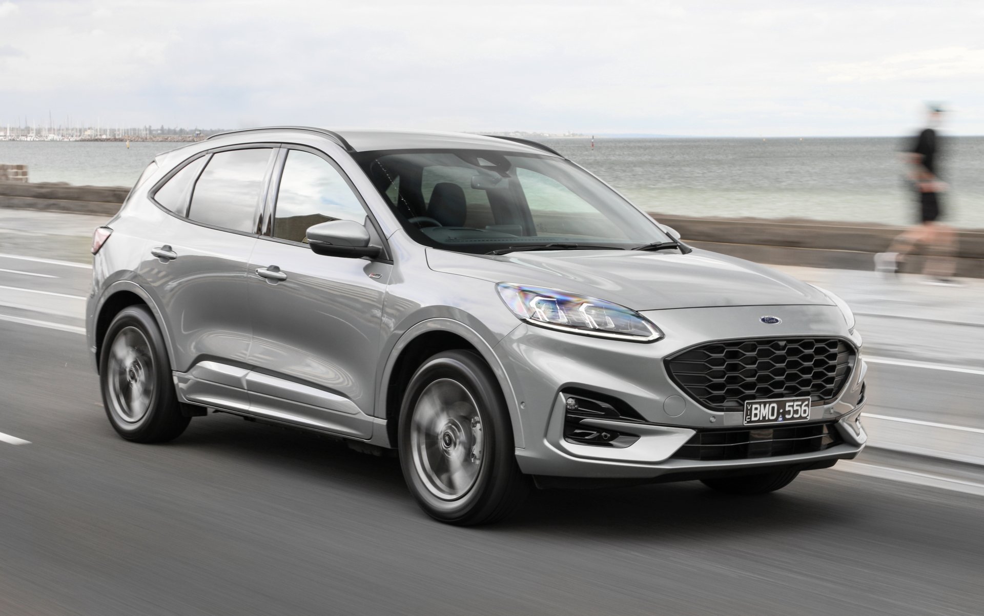 Download Vehicle Ford Escape Plug-in Hybrid ST-Line 4k Ultra HD Wallpaper