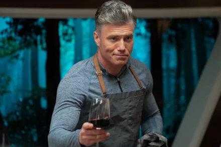 Christopher Pike Anson Mount TV Show Star Trek: Strange New Worlds HD Desktop Wallpaper | Background Image