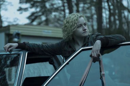 Julia Garner TV Show Ozark HD Desktop Wallpaper | Background Image