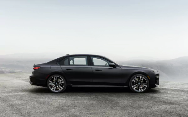 vehicle BMW 760i xDrive HD Desktop Wallpaper | Background Image