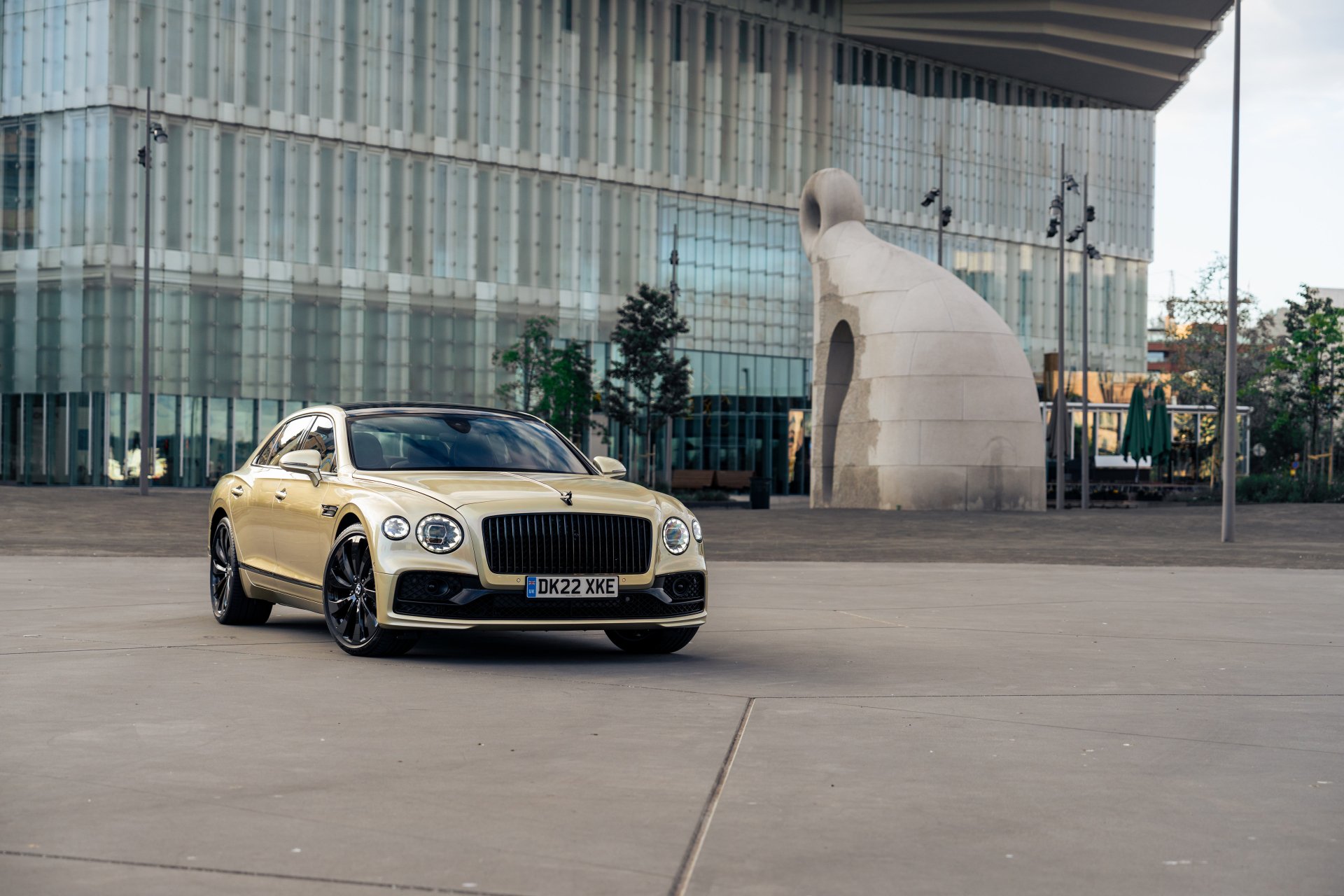 Download Vehicle Bentley Flying Spur 4k Ultra HD Wallpaper