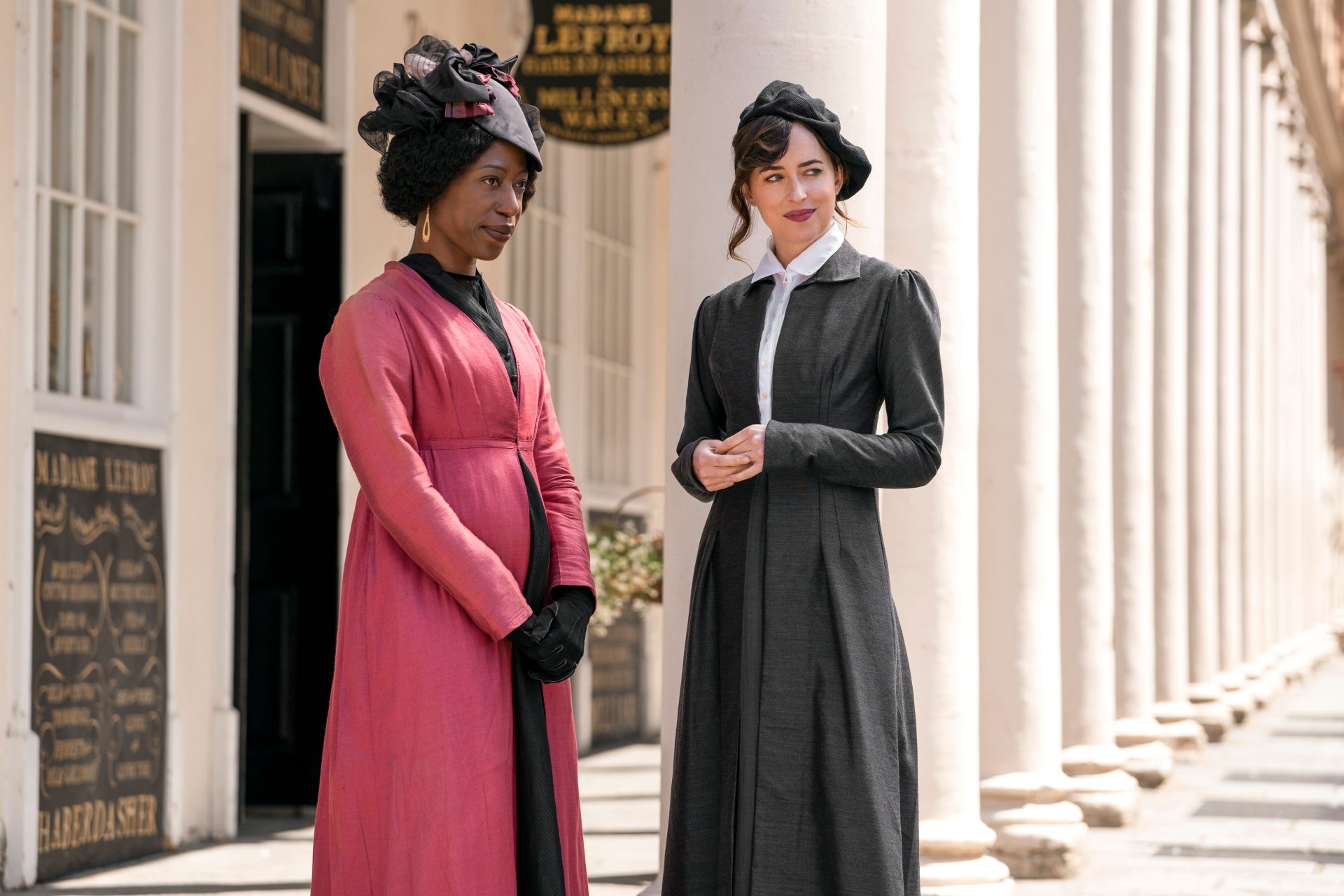 Download Dakota Johnson Movie Persuasion (2022) HD Wallpaper