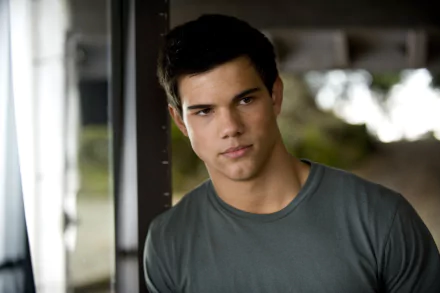 Taylor Lautner Jacob Black movie The Twilight Saga: New Moon HD Desktop Wallpaper | Background Image