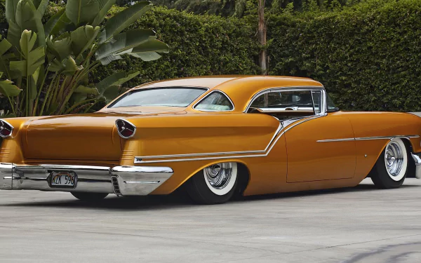  1957 Oldsmobile Custom "Golden Star"